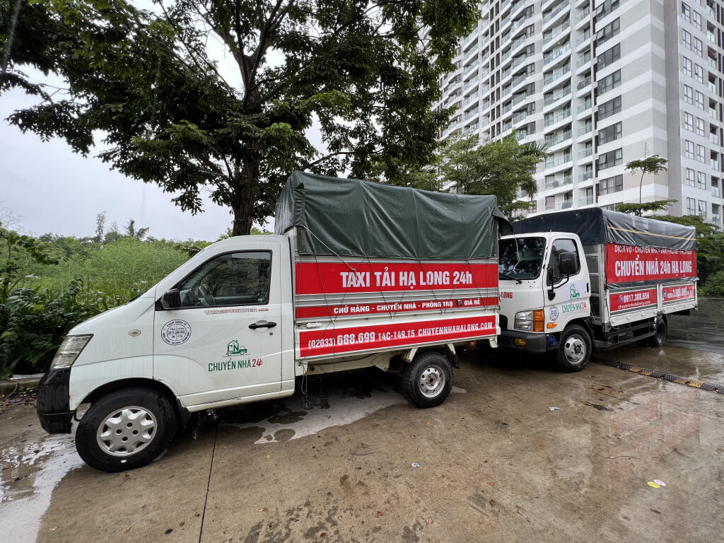 Xe tải chở hàng Quảng Ninh